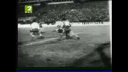 1976/1977 Levski-spartak - Atletico Madrid 2-1