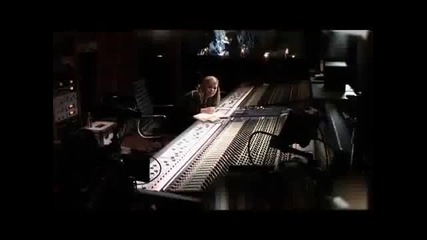 Avril Lavigne - Canon Singapore - Behind the Scenes 