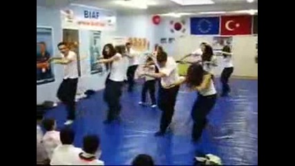 En Iyi Kolbasti 2009 !!! Super Bayildik Mutlaka Izleyin !!