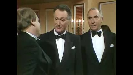 Yes Prime Minister 2 - 6 The Patron of the Arts 