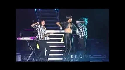 Keri Hilson - Turnin Me On ( Live )