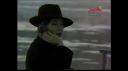Neda Ukraden - Zora je (official video 1985)