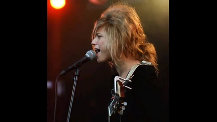 Selah Sue - This World (текст and превод)
