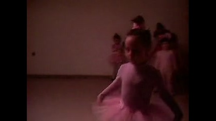 Малки балерини 2010 - част 3 