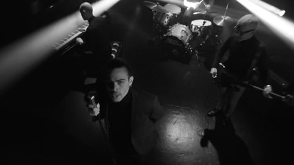 Above & Beyond feat. Alex Vargas - Sticky Fingers ( Official Video)