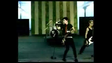 Green Day - American Idiot