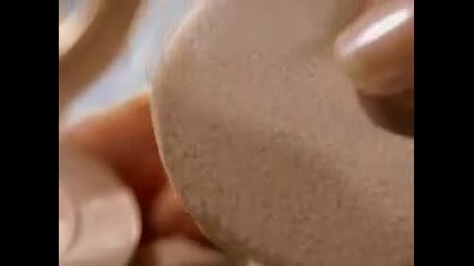 Реклама на Maybelline - Maatte Powder 