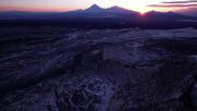 КАДРИ ОТ ДРОН: Вижте активизиралия се вулкан Шивелчун в Русия