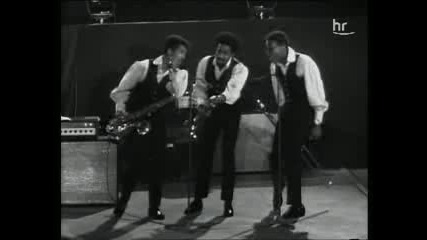 The Sam & Dave Show - Get Out Of My Life, Woman - Lee Dorsey (1967)
