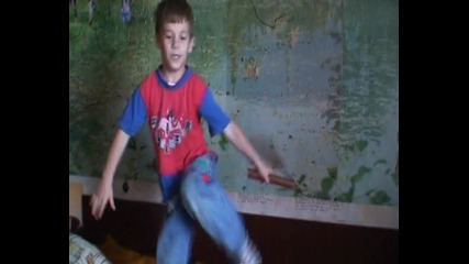 Малки Нинджи в Две могили