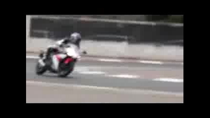 Yamaha Yzf - R125 First Ride