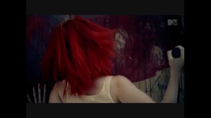 Премиера!!! Paramore - Monster [официално Видео]