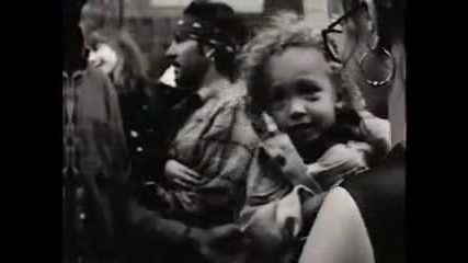 Neneh Cherry and Youssou Ndour ( 7 Seconds) 