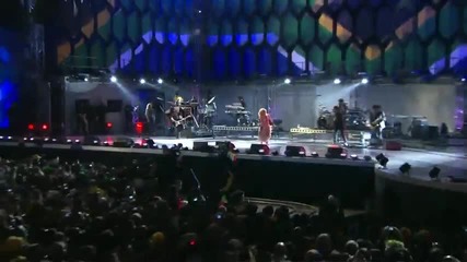 Shakira - She Wolf Концерт по повод откриването на световното по футбол Ю А Р - Африка 2010 