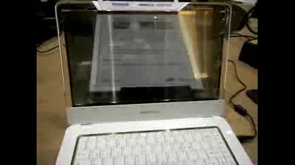 Лаптоп С Прозрачен Дисплей 