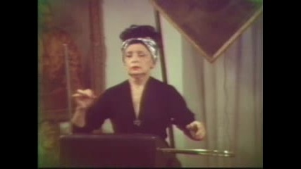 Clara Rockmore - The Swan ( Saint - Sans ) - Theremin 