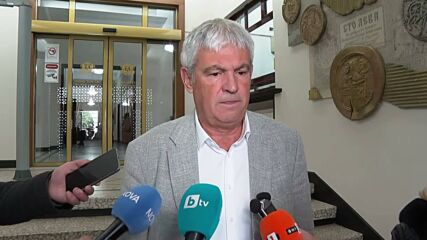 След срещата с финансовия министър: Синдикатите настояват за още 5% увеличение на заплатите