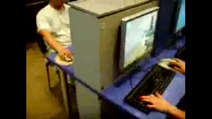 Те Тва емацка Размазва на Counter Strike Vbox7 