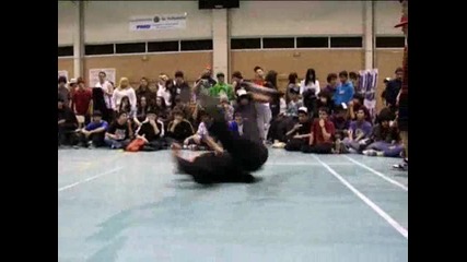 1 - Raw vs. Dancing in the Ghetto