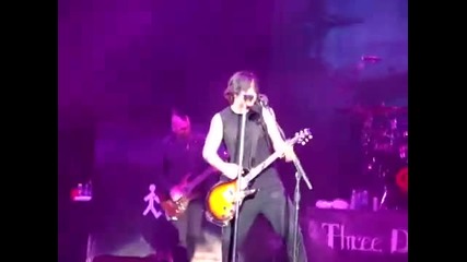 Three Days Grace - I Hate Everything About You 2007 live 