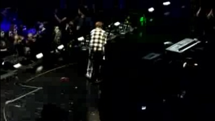 2010 Justin Bieber - Pray [hd]