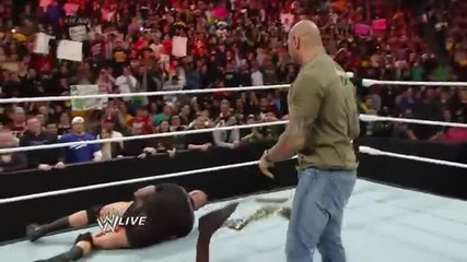 Stephanie Mcmahon, Batista and Randy Orton спорят за Wrestlemania