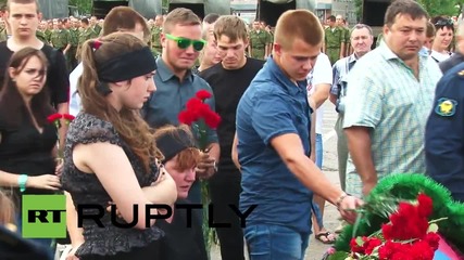 Russia: Hundreds pay respects to the 23 soldiers killed in Omsk