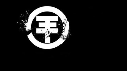 Tokio Hotel - Dogs Unleashed - превод