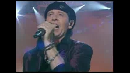 Scorpions - Rock you Like a Hurricane Live 2000 