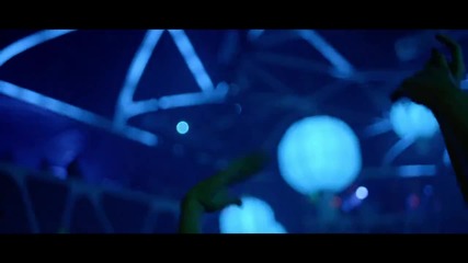 » Tiesto - Red Lights ( Официално Видео )