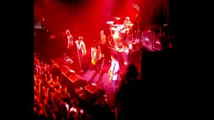 Velvet Revolver - Live In Paris