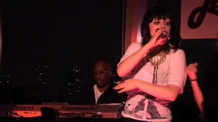 Jessie J - Price Tag (live in Ny)