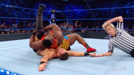 The New Day vs. The Miz & The Bar: SmackDown LIVE, May 29, 2018