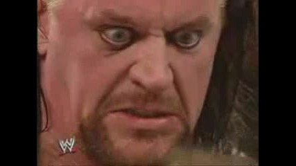 Undertaker Прави Надгробен Камък На Carlito