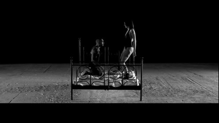 Страхотна! Alex Velea - Cand noaptea vine [official video Hd] + Превод и текст