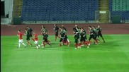 Българските национали тренират преди мача с Италия