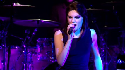 Jessie J - Price Tag (vevo Lift Presents)