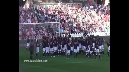 Атлетик от Билбао игра против 200 деца