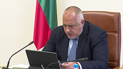 Борисов: Ваксинацията може да продължи с осигурените над 200 хил. дози ваксини