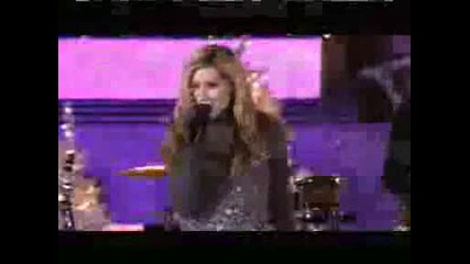 Ashley Tisdale - Last Christmas Live BG SUBS