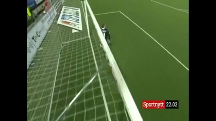 Най - умния вратар на света!!! 