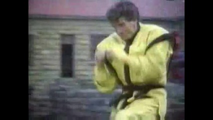 Американска Нинджа 4 - треилър(1990)