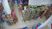 Австрийци крадат от магазин в жк. "Славейков" в Бургас