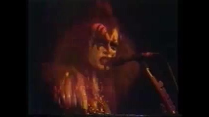Kiss - Ladies Room 