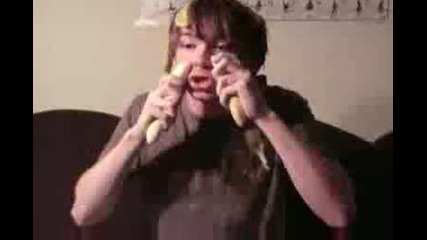 Лудият В Кой Ми Изяде Бананите ?
