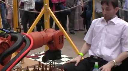 Робот шахматист