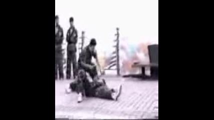 На това ги учат в Корейската армия