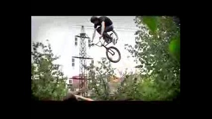 Bmx Amuzing Tricks