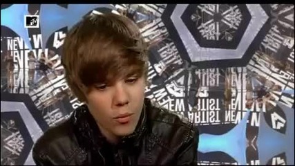 Justin Bieber - Mtv Ema Interview 