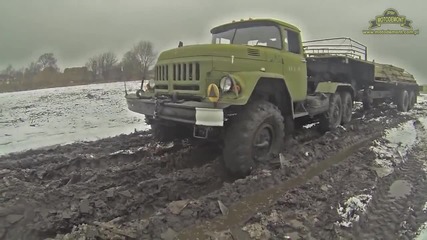 Руснаци тестват Зил 137 10x10 в кална и замръзнала нива !